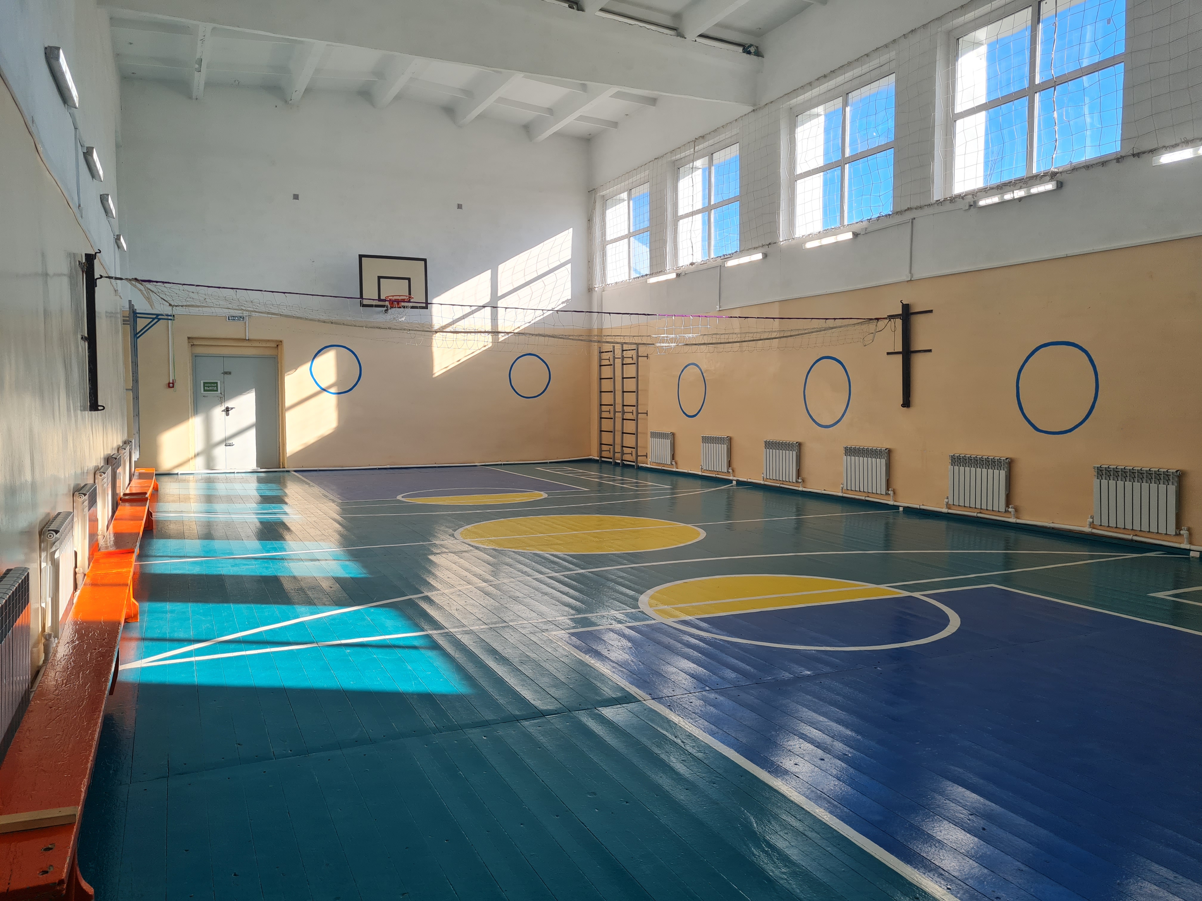 Фотографии школы.